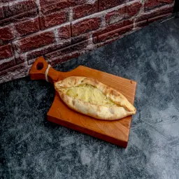 لحم بالجبن